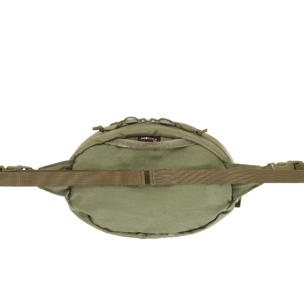 ✨Host Pick✨ Supreme waist bag (FW20) - Picture 3 of 15